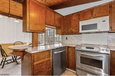 6 Partridge Trl, Kinnelon, NJ 07405 - Photo 12