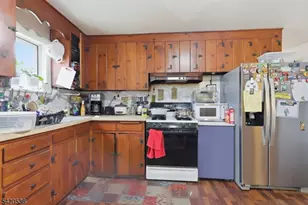 13 William St, Flemington, NJ 08822 - Photo 8