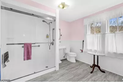 15 Deerhaven Ln, Jefferson Township, NJ 07435 - Photo 26