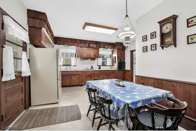 15 Deerhaven Ln, Jefferson Township, NJ 07435 - Photo 20