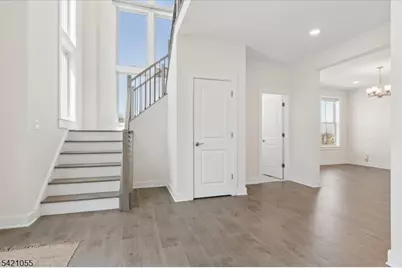 61 Village Dr, Montgomery Township, NJ 08558 - Photo 6