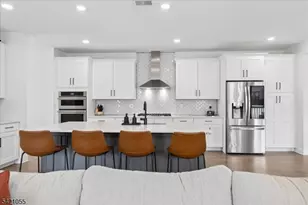 61 Village Dr, Montgomery Township, NJ 08558 - Photo 12