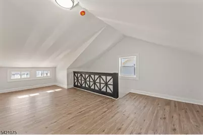 18 Hilton Ave, Maplewood, NJ 07040 - Photo 12