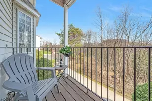 36 Mountain View Ct, Riverdale, NJ 07457 - Photo 4