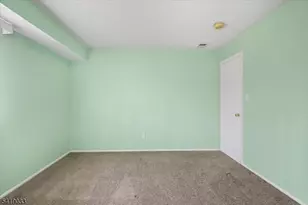 80 Garden Ct, Roxbury Township, NJ 07876 - Photo 20