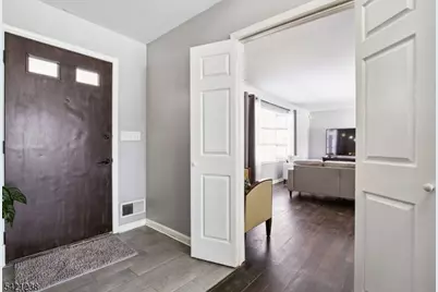 74 Maple Ln, Hardwick Township, NJ 07825 - Photo 2