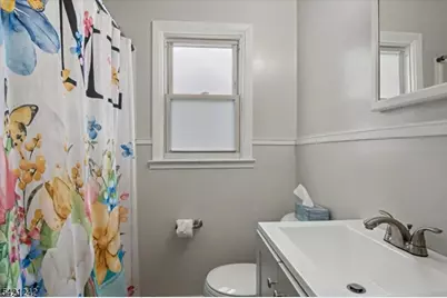 144 N Michigan Ave, Kenilworth, NJ 07033 - Photo 12