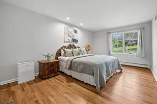 131 Lawrence Dr, Millburn, NJ 07078 - Photo 28