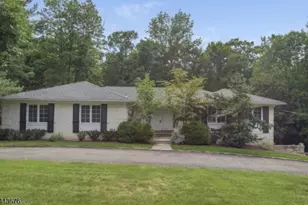 131 Lawrence Dr, Millburn, NJ 07078 - Photo 2