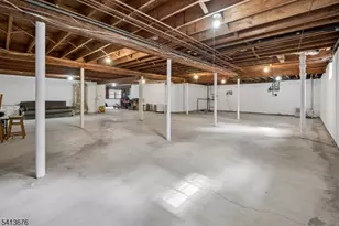 131 Lawrence Dr, Millburn, NJ 07078 - Photo 36