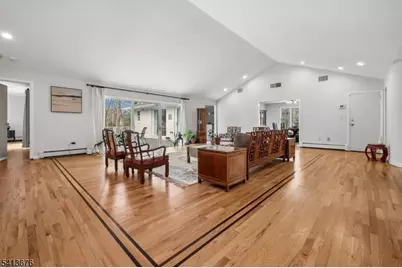 131 Lawrence Dr, Millburn, NJ 07078 - Photo 32