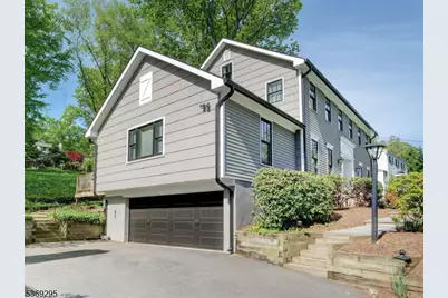 18 Armstrong Rd, Morris Township, NJ 07960 - Photo 2