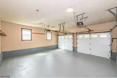 5 Brook Ct, Parsippany, NJ 07054 - Photo 24