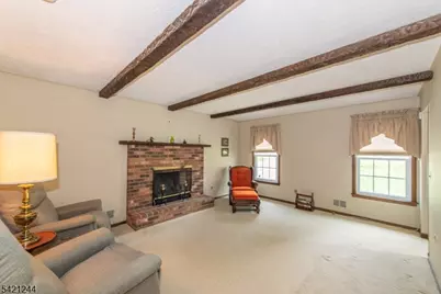 5 Brook Ct, Parsippany, NJ 07054 - Photo 22