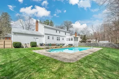 5 Brook Ct, Parsippany, NJ 07054 - Photo 36