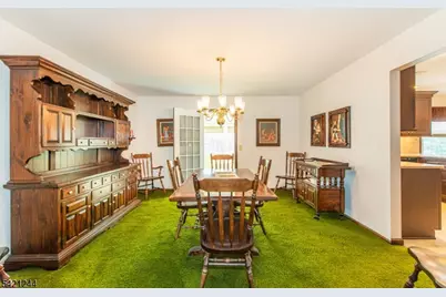 5 Brook Ct, Parsippany, NJ 07054 - Photo 8