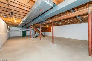 5 Brook Ct, Parsippany, NJ 07054 - Photo 34