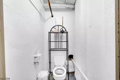 821 Summit Ave, Union City, NJ 07087 - Photo 6