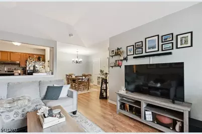 1634 Waterford Dr #1634, Edison, NJ 08817 - Photo 14