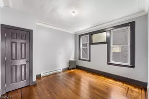 135 Tremont Ave, East Orange, NJ 07018 - Photo 10