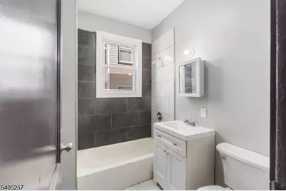135 Tremont Ave, East Orange, NJ 07018 - Photo 16