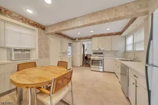 865 Livingston Rd, Elizabeth, NJ 07208 - Photo 10