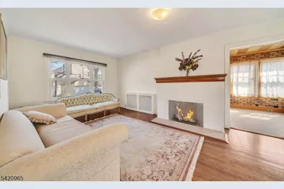 865 Livingston Rd, Elizabeth, NJ 07208 - Photo 2