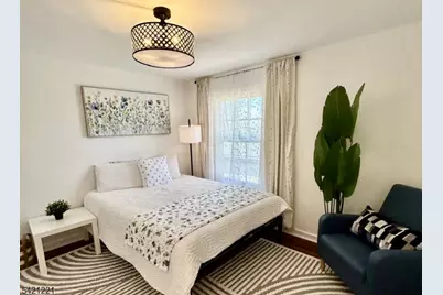 29 Oak Tree Ln, Sparta Township, NJ 07871 - Photo 2