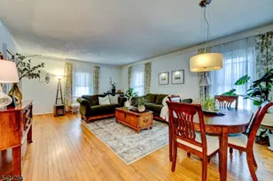 11 Sterling Pkwy, Ogdensburg, NJ 07439 - Photo 10