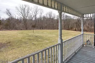 11 Sterling Pkwy, Ogdensburg, NJ 07439 - Photo 4