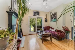 93a Bissell Rd, Tewksbury Township, NJ 08833 - Photo 32