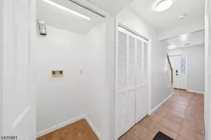 4 C Lily Court, Roselle, NJ 07203 - Photo 16