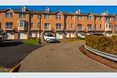 4 C Lily Court #4C, Roselle, NJ 07203 - Photo 24