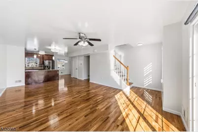 4 C Lily Court #4C, Roselle, NJ 07203 - Photo 2