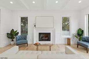 13 Harding Pl, Livingston, NJ 07039 - Photo 18