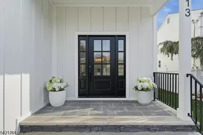 13 Harding Pl, Livingston, NJ 07039 - Photo 6