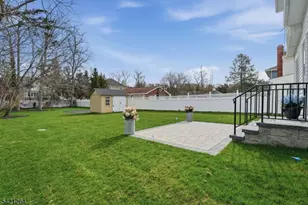 13 Harding Pl, Livingston, NJ 07039 - Photo 46