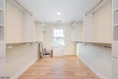 19 West Dr, Fairfield, NJ 07004 - Photo 30