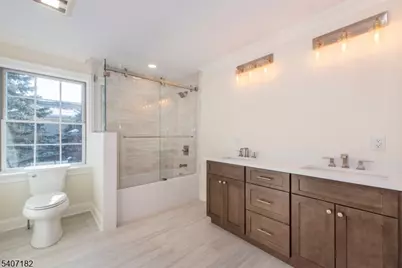 19 West Dr, Fairfield, NJ 07004 - Photo 34