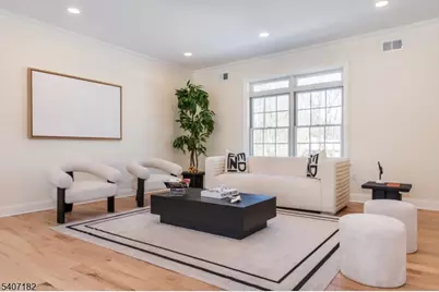 19 West Dr, Fairfield, NJ 07004 - Photo 16