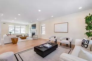 19 West Dr, Fairfield, NJ 07004 - Photo 14