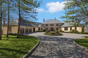 29 Hilltop Rd, Kinnelon, NJ 07405 - Photo 1