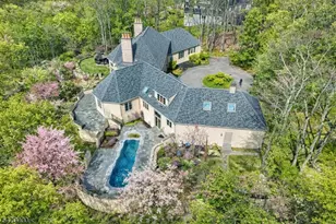 29 Hilltop Rd, Kinnelon, NJ 07405 - Photo 8