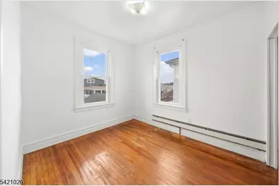 457 N 7th St, Newark, NJ 07107 - Photo 10