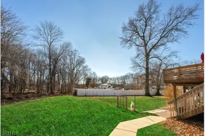 4 Lynn Ct, Lincoln Park, NJ 07035 - Photo 28