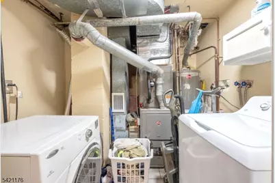 4 Lynn Ct, Lincoln Park, NJ 07035 - Photo 32