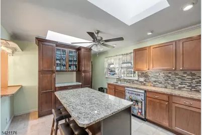 4 Lynn Ct, Lincoln Park, NJ 07035 - Photo 12