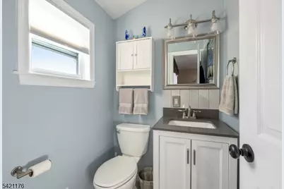 4 Lynn Ct, Lincoln Park, NJ 07035 - Photo 16