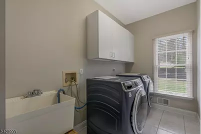 26 Winslow Dr, Bridgewater, NJ 08836 - Photo 20