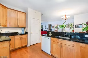 9 Cliff Rd, Woodland Park, NJ 07424 - Photo 14